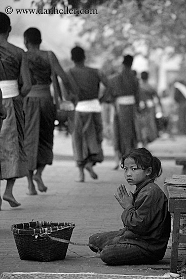 beggar-girl-n-monks-10-bw.jpg