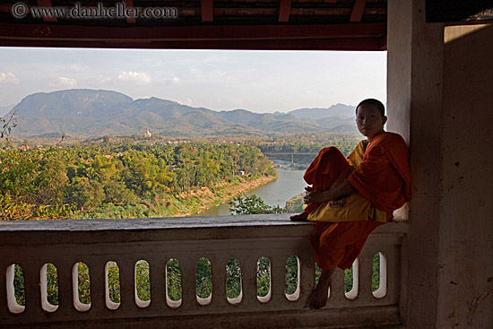 monk-sil-overlooking-river-3.jpg