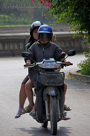 two-women-on-motorcycle.jpg
