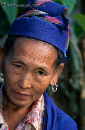 hmong-woman-3.jpg