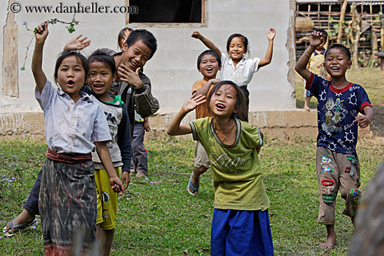 children-running-n-waving.jpg