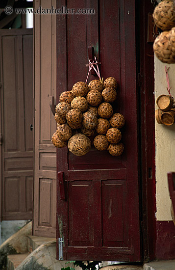 wicker-balls-on-door.jpg