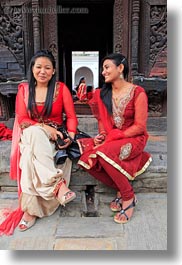 images/Asia/Nepal/Kathmandu/Pashupatinath/Women/nepalese-teenage-girlfriends-02.jpg
