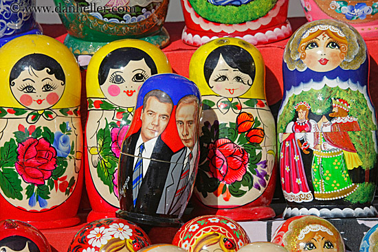 medvedev-putin-nesting-dolls.jpg