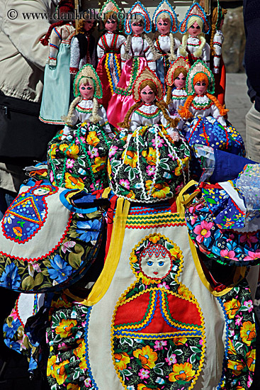 russian-nesting-dolls-4.jpg