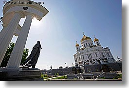 asia, buildings, cathedral of christ, churches, horizontal, landmarks, marble, materials, moscow, nature, onion dome, perspective, pillars, religious, russia, sky, statues, structures, sun, upview, photograph