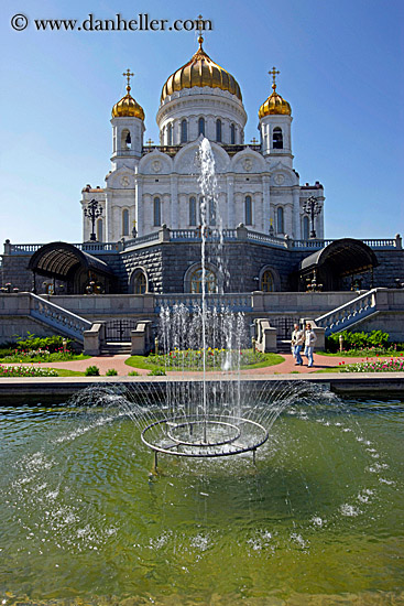 water-fountain-n-church.jpg