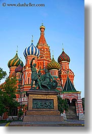 arts, asia, bronze, buildings, churches, colorful, colors, dmitry, kuzma, landmarks, materials, minin, moscow, onion dome, pokrovskiy, pozharsky, religious, russia, st basil cathedral, st. basil, statues, structures, vertical, photograph