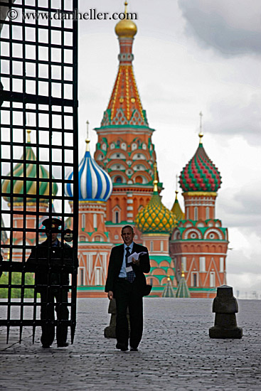 guard-n-man-st_basil-cathedral.jpg