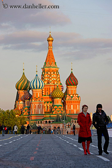 st_basil-cathedral-at-sunset-3.jpg