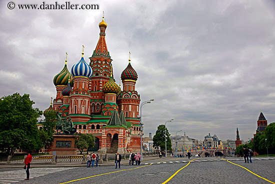 st_basil-cathedral-n-clouds-1.jpg