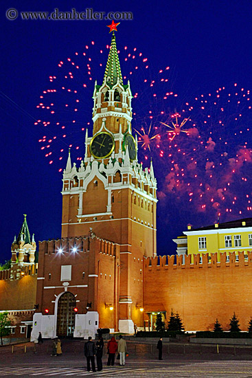 savior-tower-n-fireworks-03.jpg