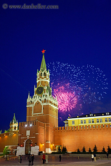 savior-tower-n-fireworks-04.jpg