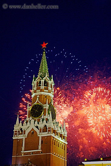 savior-tower-n-fireworks-07.jpg