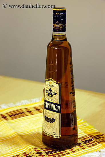 russian-liquor-1.jpg