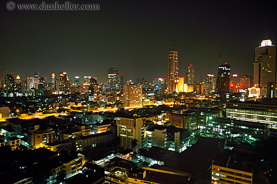 bangkok-at-night-01.jpg