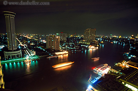 bangkok-at-night-02.jpg