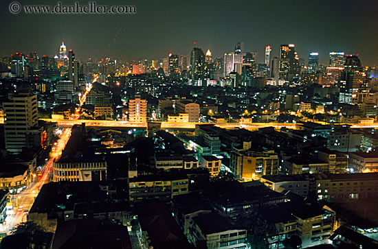 bangkok-at-night-04.jpg