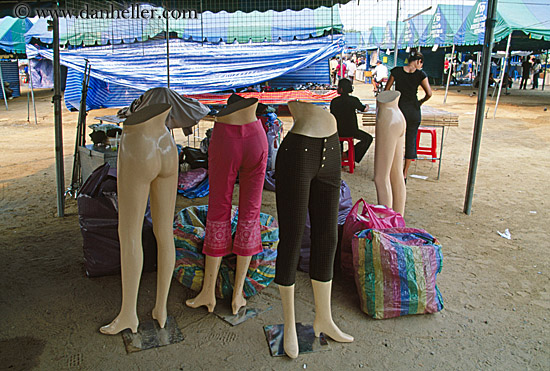 mannequin-legs.jpg