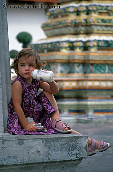 little-thai-girl-06.jpg