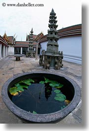 images/Asia/Thailand/Bangkok/WatPhraKaew/water-basin-n-courtyard.jpg