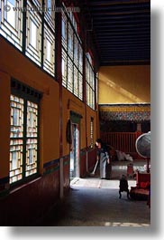 asia, asian, old, people, style, tan druk temple, temples, tibet, vertical, womens, photograph