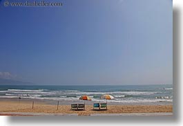 images/Asia/Vietnam/Danang/Beach/beach-chairs-n-umbrellas-1.jpg