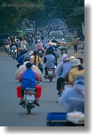 images/Asia/Vietnam/Danang/Misc/motorcycles-on-street-2.jpg