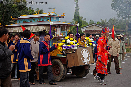 funeral-procession-5.jpg