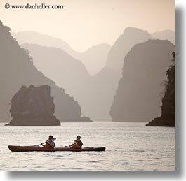 images/Asia/Vietnam/HaLongBay/Boats/Misc/kayak-in-haze-3.jpg