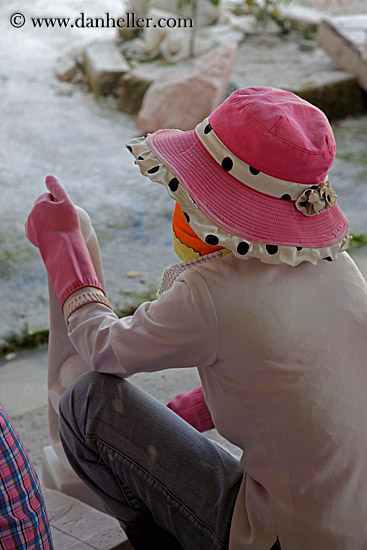 women-in-pink-hat.jpg