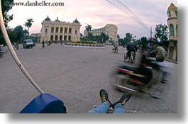 images/Asia/Vietnam/Hanoi/Bikes/Misc/bike-n-motion-blur-2.jpg