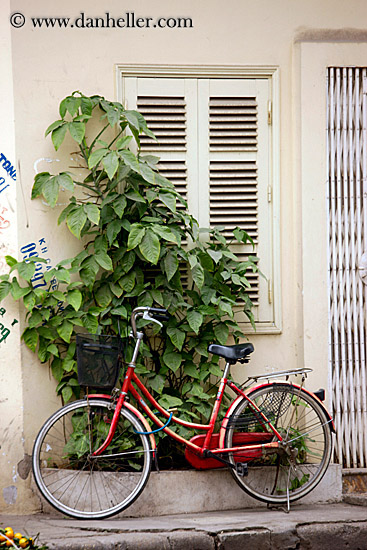 red-bike-01.jpg