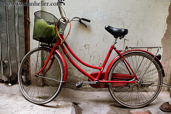 red-bike-02.jpg