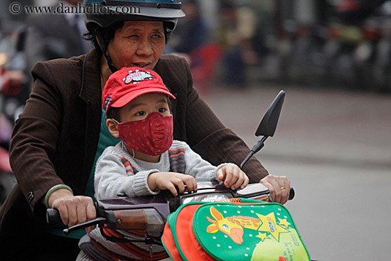 grandmother-n-toddler-on-motorcycle-2.jpg