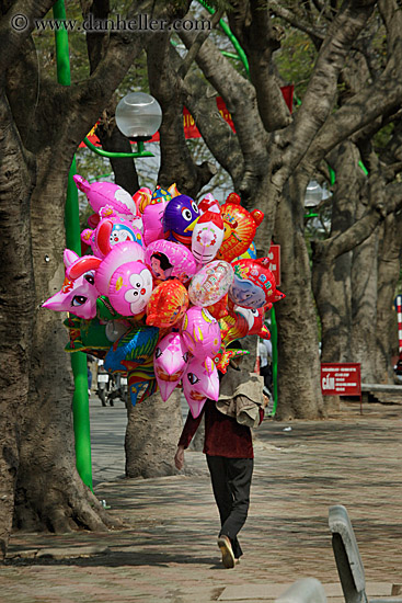 woman-w-colorful-balloons-2.jpg