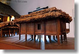 images/Asia/Vietnam/Hanoi/Museum/model-of-house-on-stilts-2.jpg