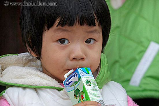 girl-w-straw-3.jpg