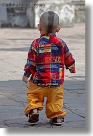 images/Asia/Vietnam/Hanoi/People/Children/toddler-boy-w-mohawk-03.jpg