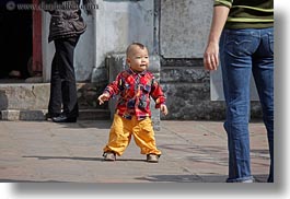 images/Asia/Vietnam/Hanoi/People/Children/toddler-boy-w-mohawk-05.jpg