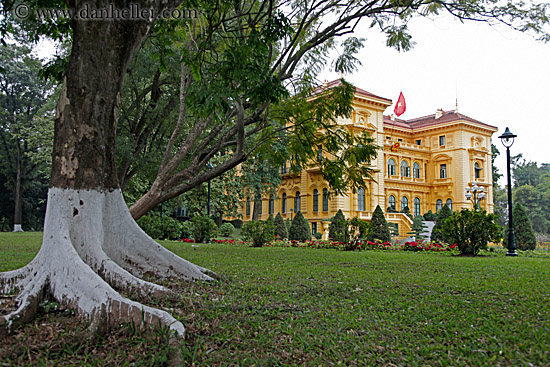 presidential-palace-2.jpg