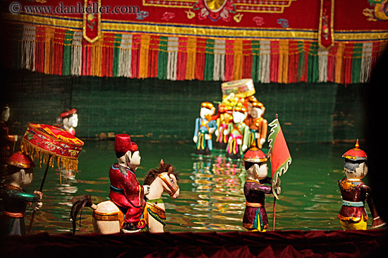 water-puppets-12.jpg