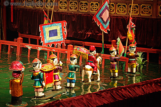 water-puppets-13.jpg