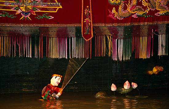 water-puppets-34.jpg
