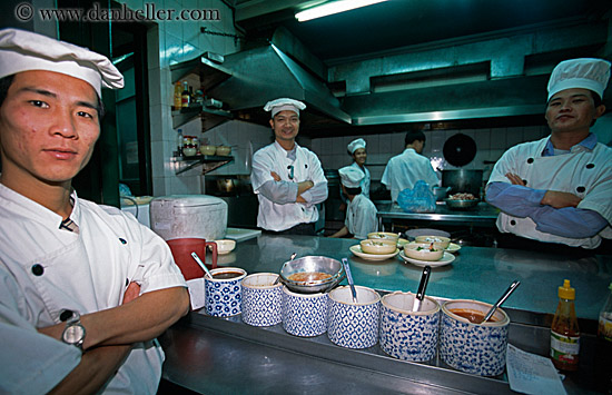 restaurant-cooks-1.jpg