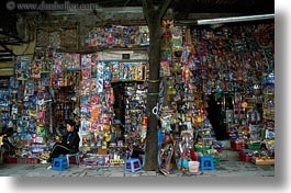 images/Asia/Vietnam/Hanoi/Stores/woman-n-gift-store-3.jpg