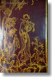 images/Asia/Vietnam/Hanoi/Temples/gold-leaf-painting.jpg