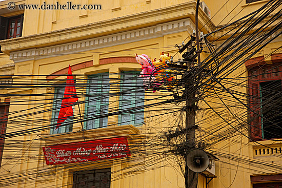 tangled-telephone-wires-n-colorful-balloons-1.jpg