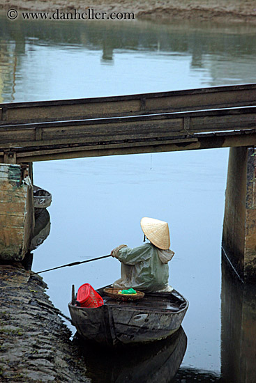 fisherman-under-bridge-2.jpg