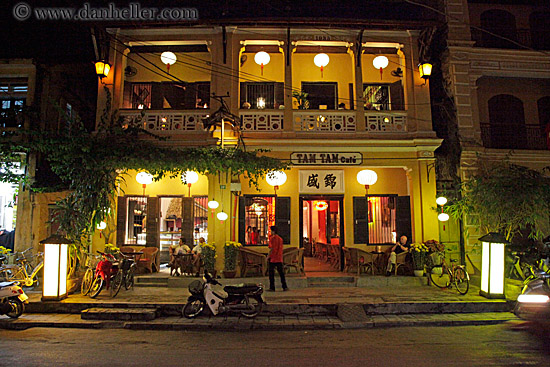 tam_tam-cafe-nite-2.jpg